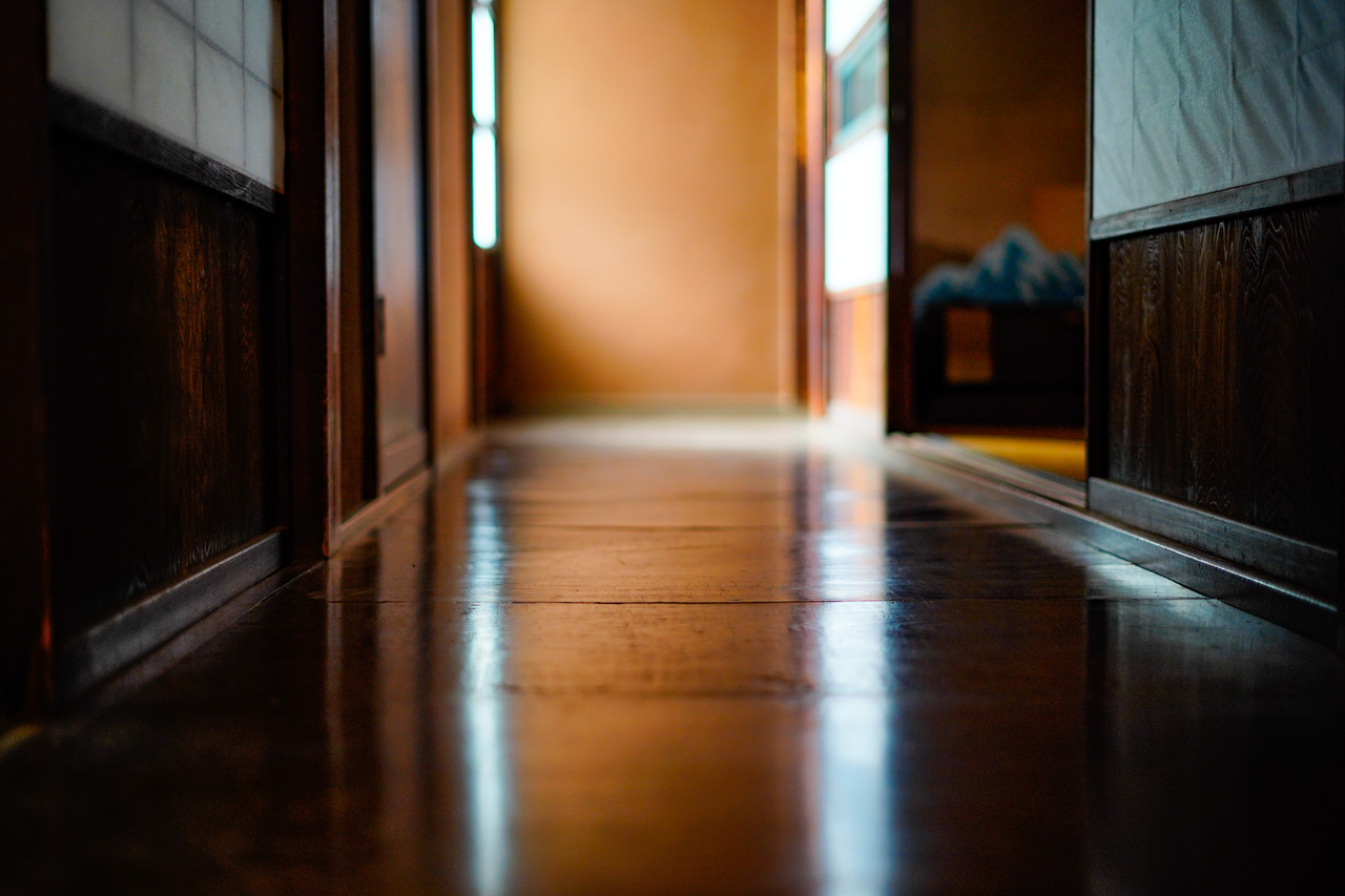 心安らぐ、和の贅沢。
至福のひとときをお過ごしください。